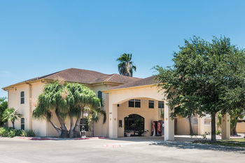Texas Inn And Suites Citycenter At Utrgv Эдинбург Экстерьер фото